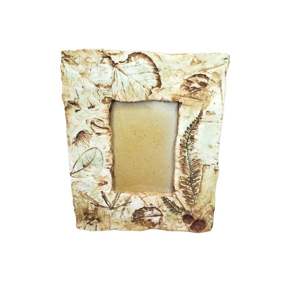 Rare Vintage Stone Leaf Embossed Freestanding Picture Photo Frame - Picture 1 of 12